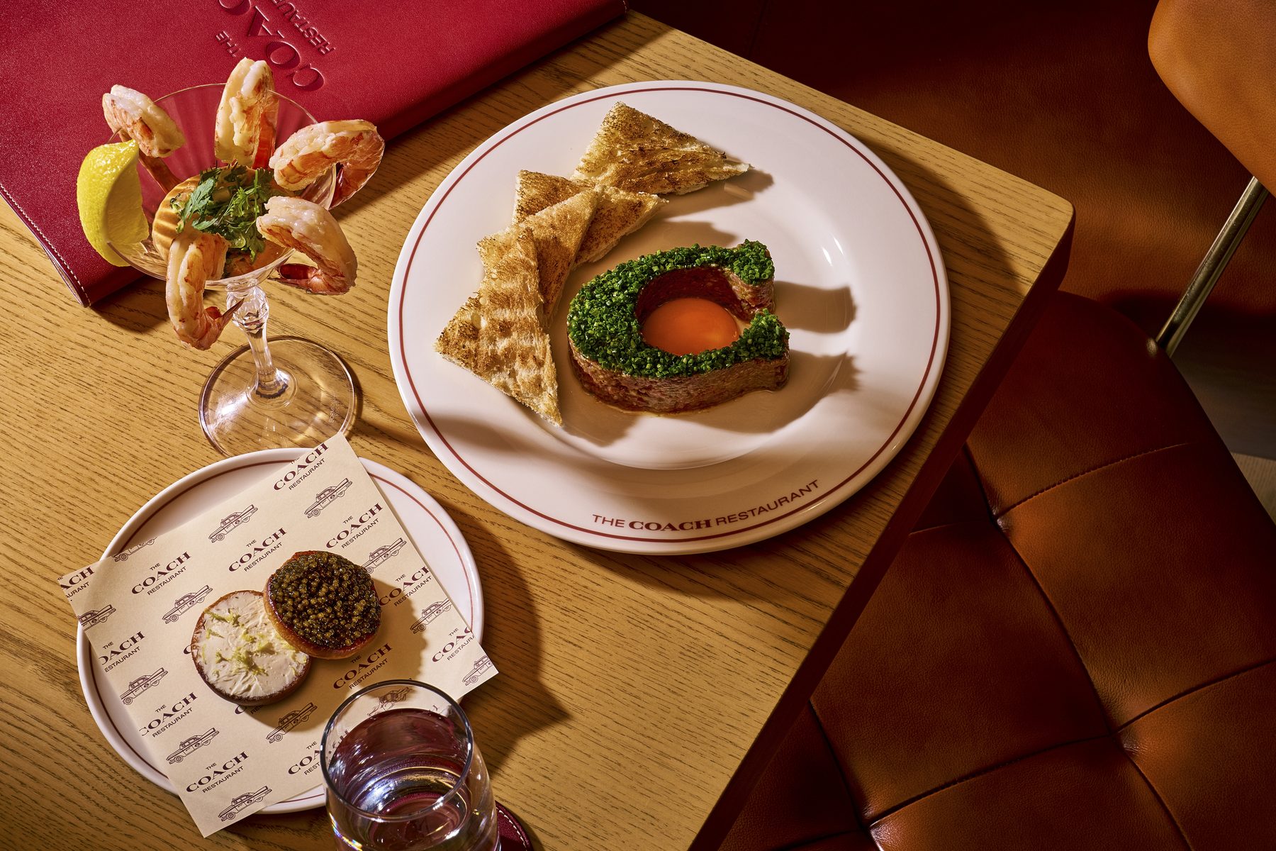The Coach Restaurant Singapore at Jewel Changi Airport, Coach (3 of 4)